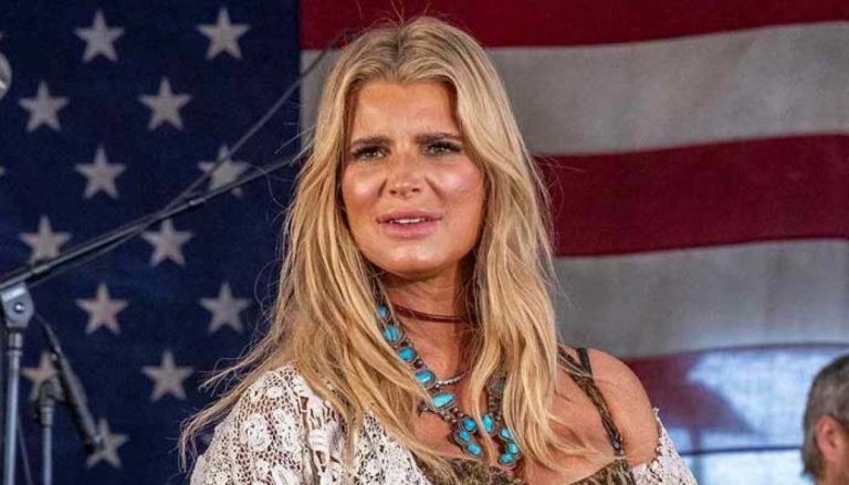 Jessica Simpson breaks silence on being pressured to change her appearance