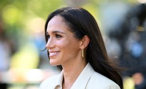 Meghan Markle humiliated as eagle-eyed fans spot major blunder