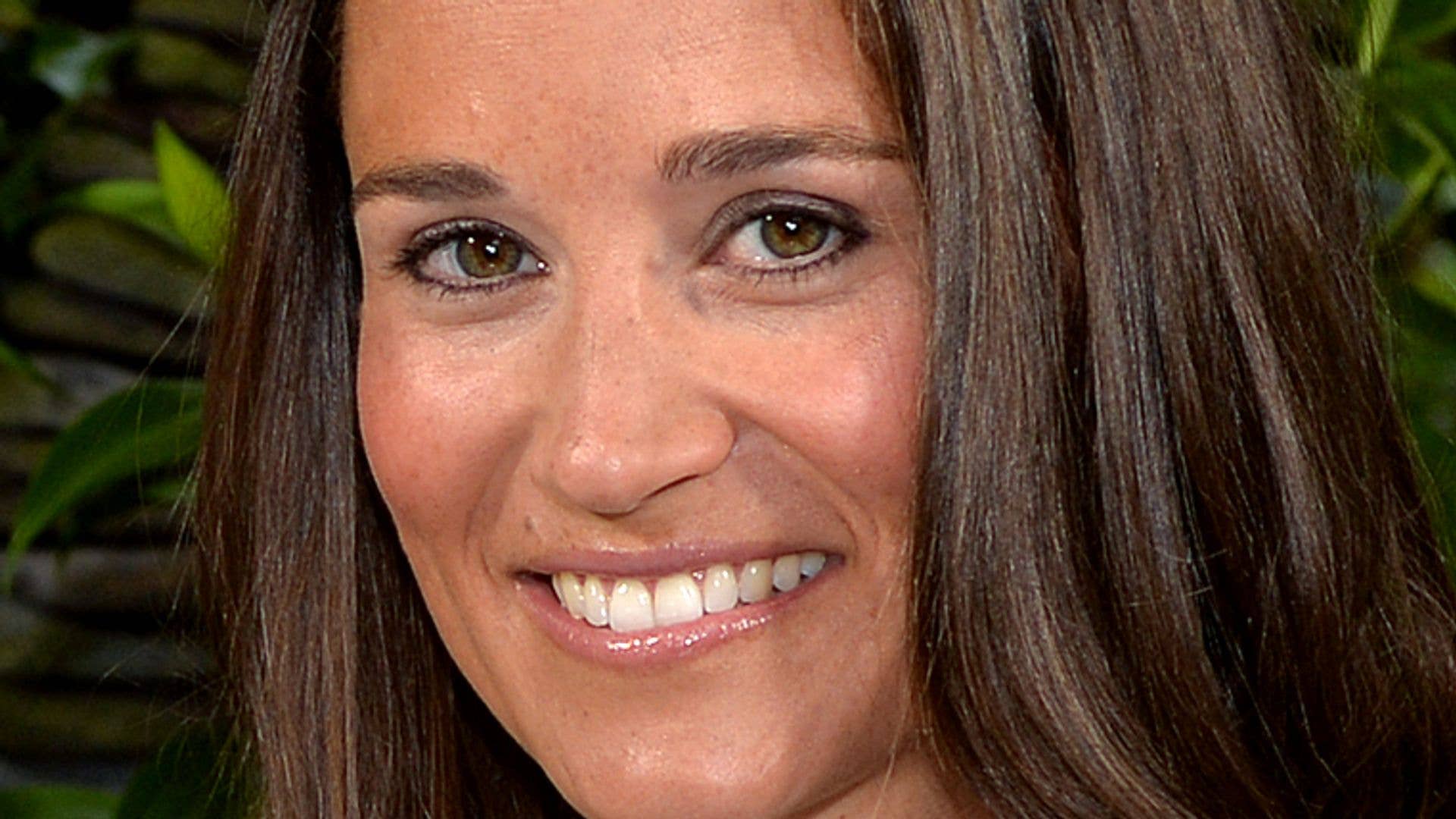Pippa Middleton’s low-cut mint dress is her most daring Wimbledon look to date
