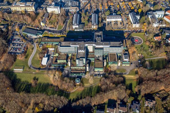 Seven-day-old baby ‘taken from hospital by woman posing as staff’ – probe launched