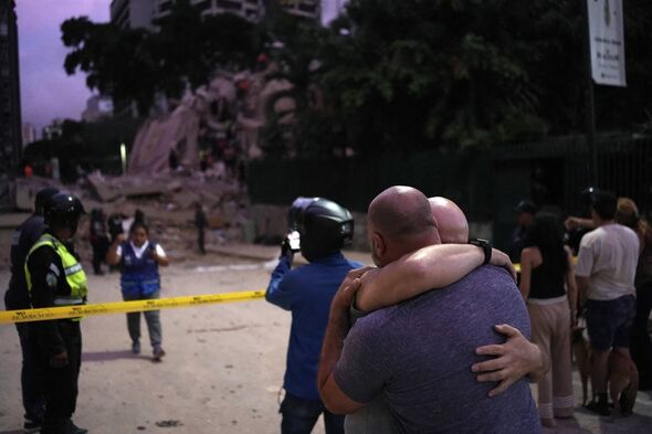 Venezuela earthquake: 32 dead and 700 injured after two major quakes near Caracas