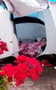 Brit family sleep in supermarket tent as France wildfires turn holiday into nightmare