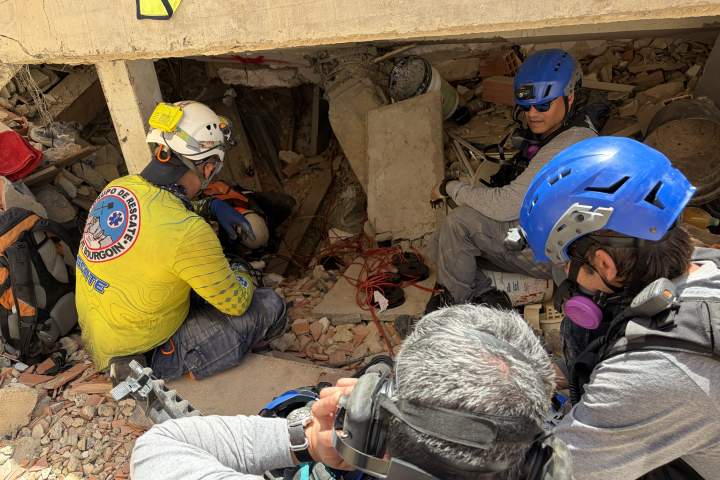 Burnaby Urban Search and Rescue Team share images from Venezuela after earthquakes