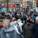 High street giant collapses into administration – had UK 300 stores