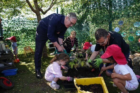 Parents and children let down by broken childcare system, warns cross-party report
