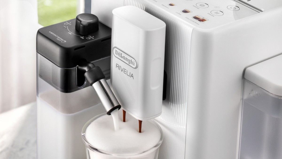 The new De’Longhi Rivelia Start is a super-compact coffee maker with a 10-drink menu — including the cold brew we desperately need for sweltering summer days