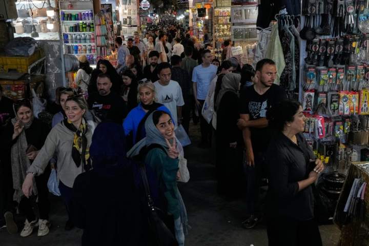U.S. strikes hit bridges in Iran, collapse tower at key port