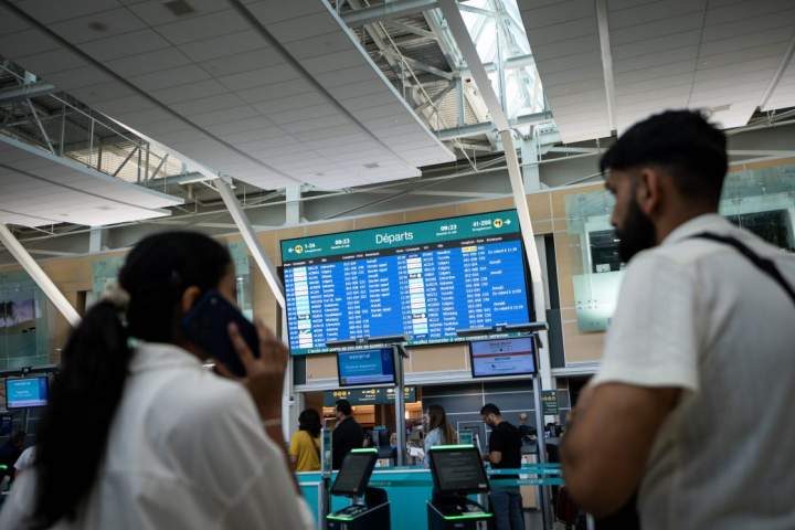 Domestic travel rose in July as trips to the United States fell: StatCan