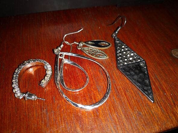 Drunk son demands money for booze off mum who dies after he ‘rips off earrings in attack’