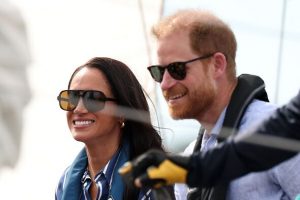 Harry and Meghan slammed for latest move – ‘invading their own privacy’