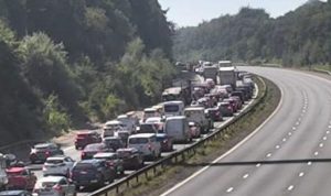 M4 traffic LIVE: Closure near Cardiff as police incident sparks motorway chaos