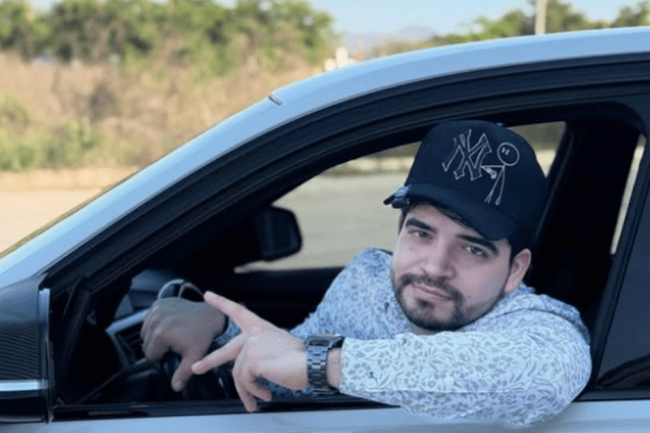 Mexican influencer Cesar Gastelum shot dead during livestream