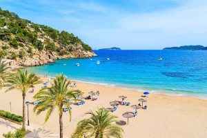 Spain to shut down from 1pm to 6pm as Brits hit with new rules – £40,000 fines
