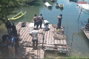 Women found ‘chained by the neck’ off pier and tied underwater by 2 dumbbells