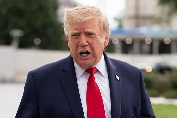 Donald Trump shocks audience as he makes bombshell statement – ‘I’ve done a s***** job’