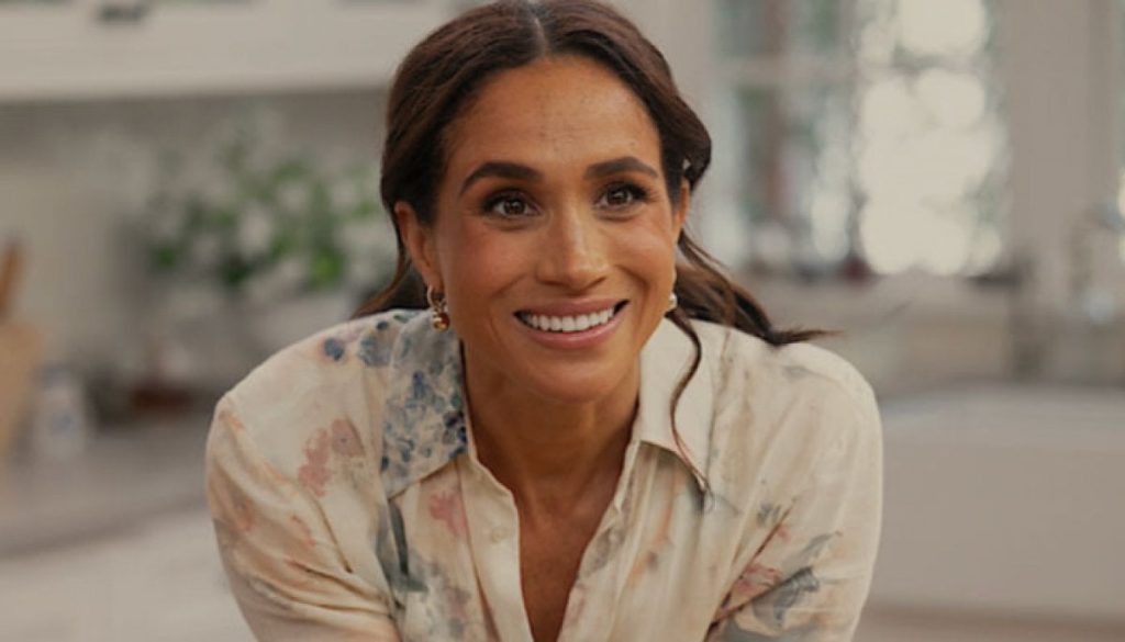 How Meghan Markle maintains healthy diet despite snacking?