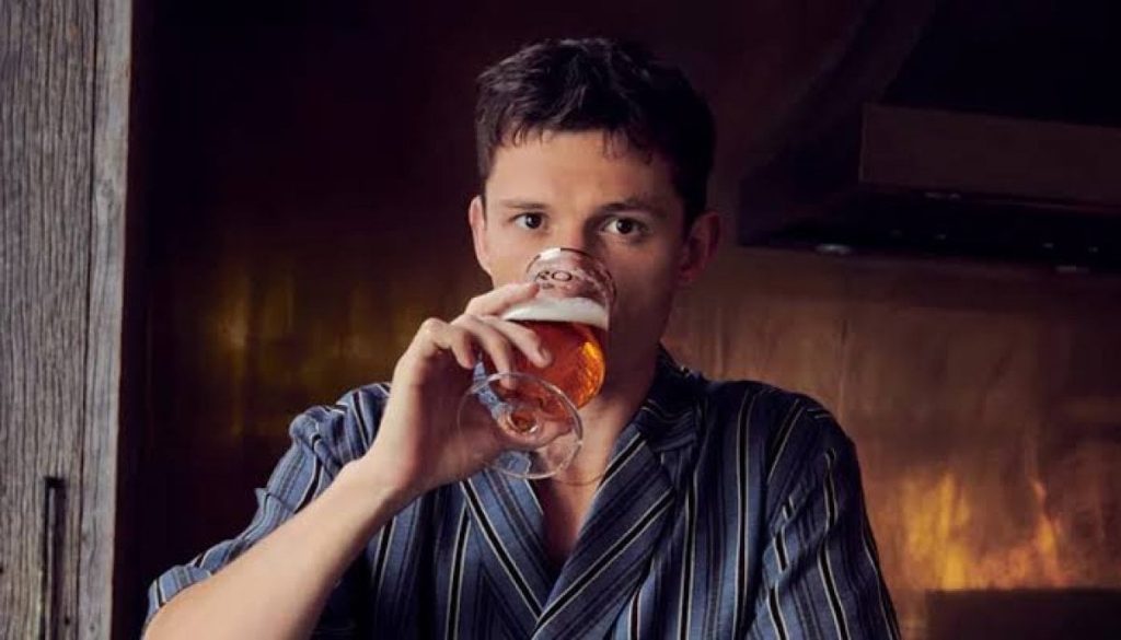 Tom Holland reveals he ‘loves his best self’ after getting sober