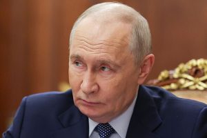 Andy Burnham ‘naive and foolish’ after serving up Brexit blunder gift to Vladimir Putin