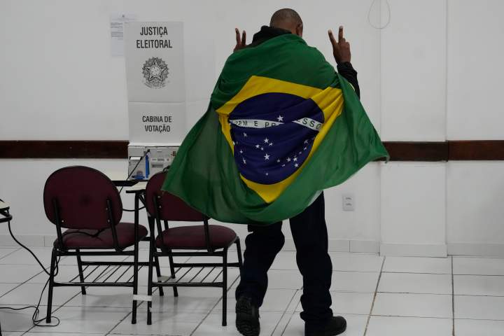 Brazil voters head to polls in presidential runoff