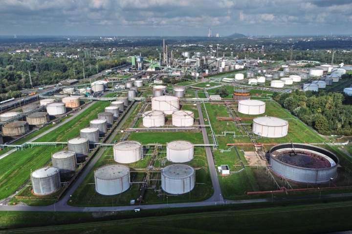 Europe to release reserve oil and diesel after threats from Trump