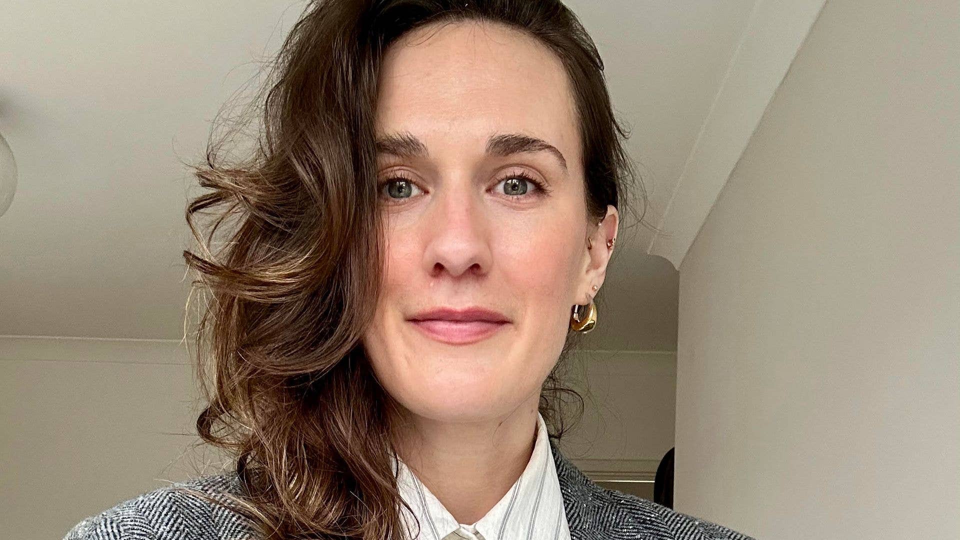 I tried ‘Enclothed Cognition’ for my wardrobe rut, and it completely changed how I show up