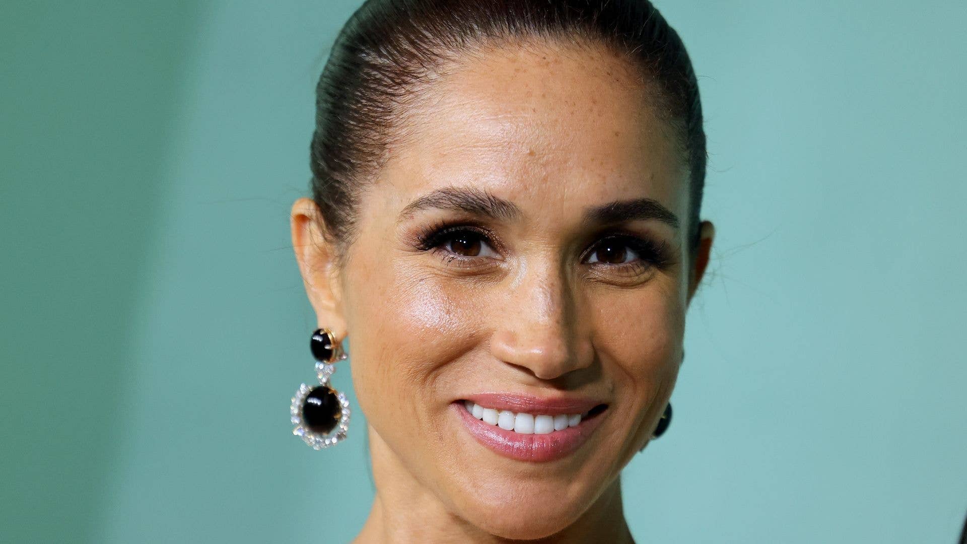 Meghan Markle re-emerges with unexpectedly humble bag in undercover London appearance