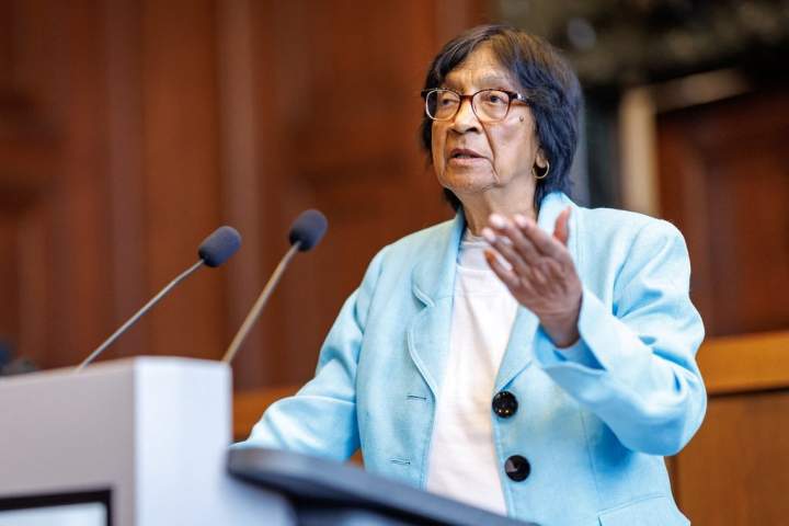 Nobel Peace Prize goes to Navi Pillay, former UN human rights chief